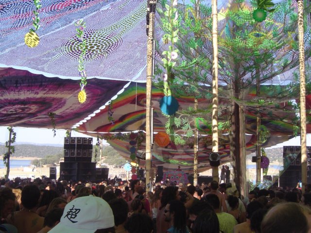boomfestival200614.jpg